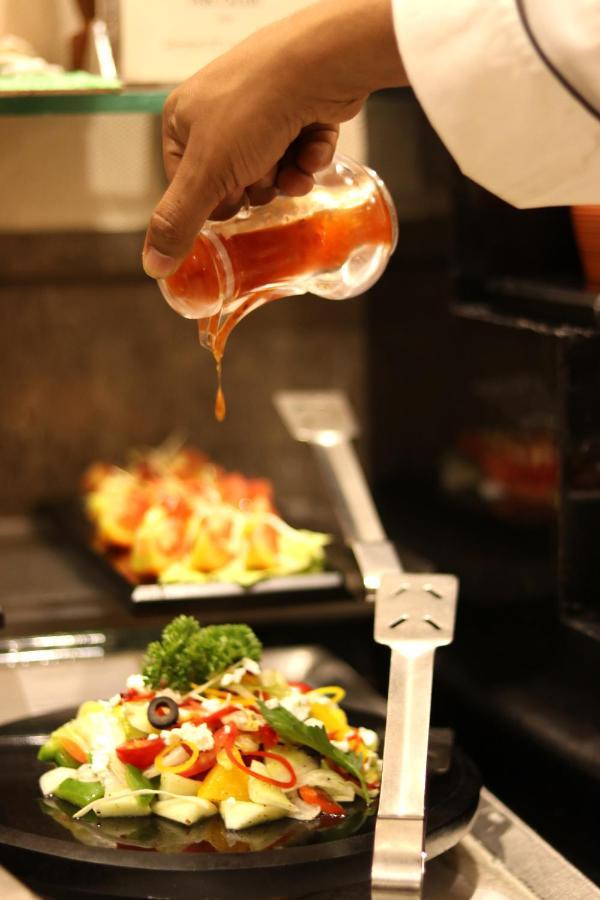 Fortune Park Galaxy, Vapi - Member Itc Hotels' Group Buitenkant foto