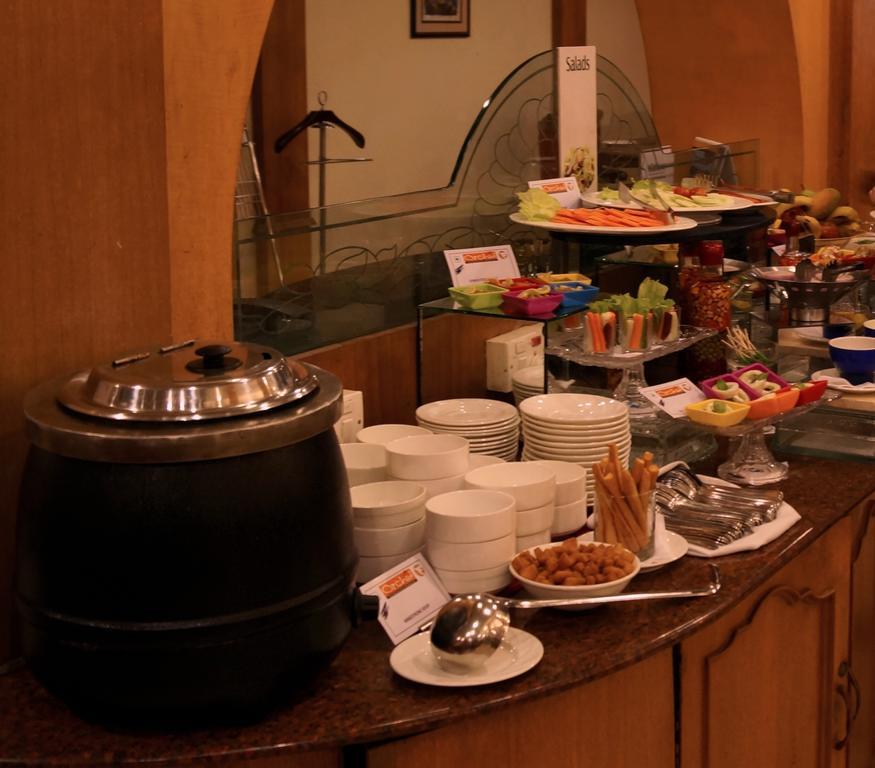 Fortune Park Galaxy, Vapi - Member Itc Hotels' Group Buitenkant foto